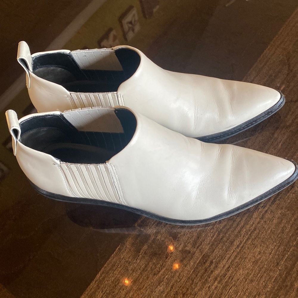 Via Spiga Leather Booties